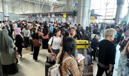 鲁昂火山喷发：滞留在沙巴州的乘客包括朝觐朝圣者和参加婚礼的人