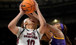 安吉尔·里斯(Angel Reese)在到达WNBA之前，一定要澄清她与卡米拉·卡多索(Kamilla Cardoso)的竞争