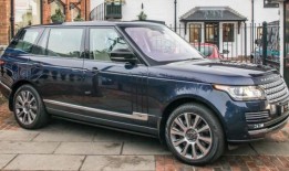 英国女王伊丽莎白二世的“路虎揽胜”将出售，这款车经过了皇家改装