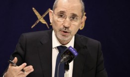 约旦外长萨法迪提出和平协议，内塔尼亚胡的盟友警告安曼“下一个”是黎巴嫩