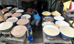 专家担心尼日利亚食品价格上涨会加剧饥饿危机