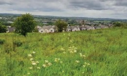 将举行公开会议，讨论在西洛锡安战争英雄遗址上建造有争议的计划