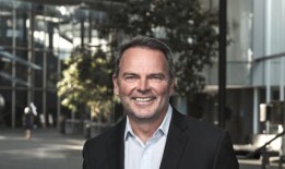 澳洲航空(QAN ASX)：澳洲航空任命奥利维亚·沃斯(Olivia Wirth)为常旅客计划的继任者