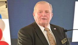 一个有转折的激励方案：向空客提供4000万美元，要求对莫比尔居民进行培训