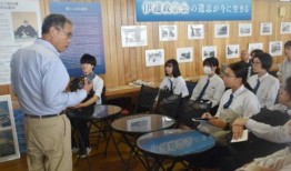 一年来：学生挽起袖子重建地震灾区