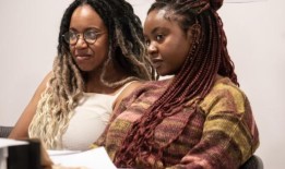 4月11日，Ife Olujobi的jordan在The Public开始全球首演