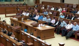 国会在尚达曼的最后一天向他致敬