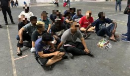 武吉安曼队在巴生围捕了100多名嫌疑帮派成员