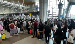 鲁昂火山喷发：滞留在沙巴州的乘客包括朝觐朝圣者和参加婚礼的人