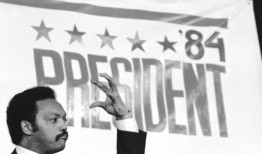 杰西·杰克逊牧师辞去民权组织领袖一职