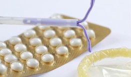 向青少年提供电话积分以换取性健康检查