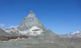 瑞士和意大利因冰川融化而重新划定边界